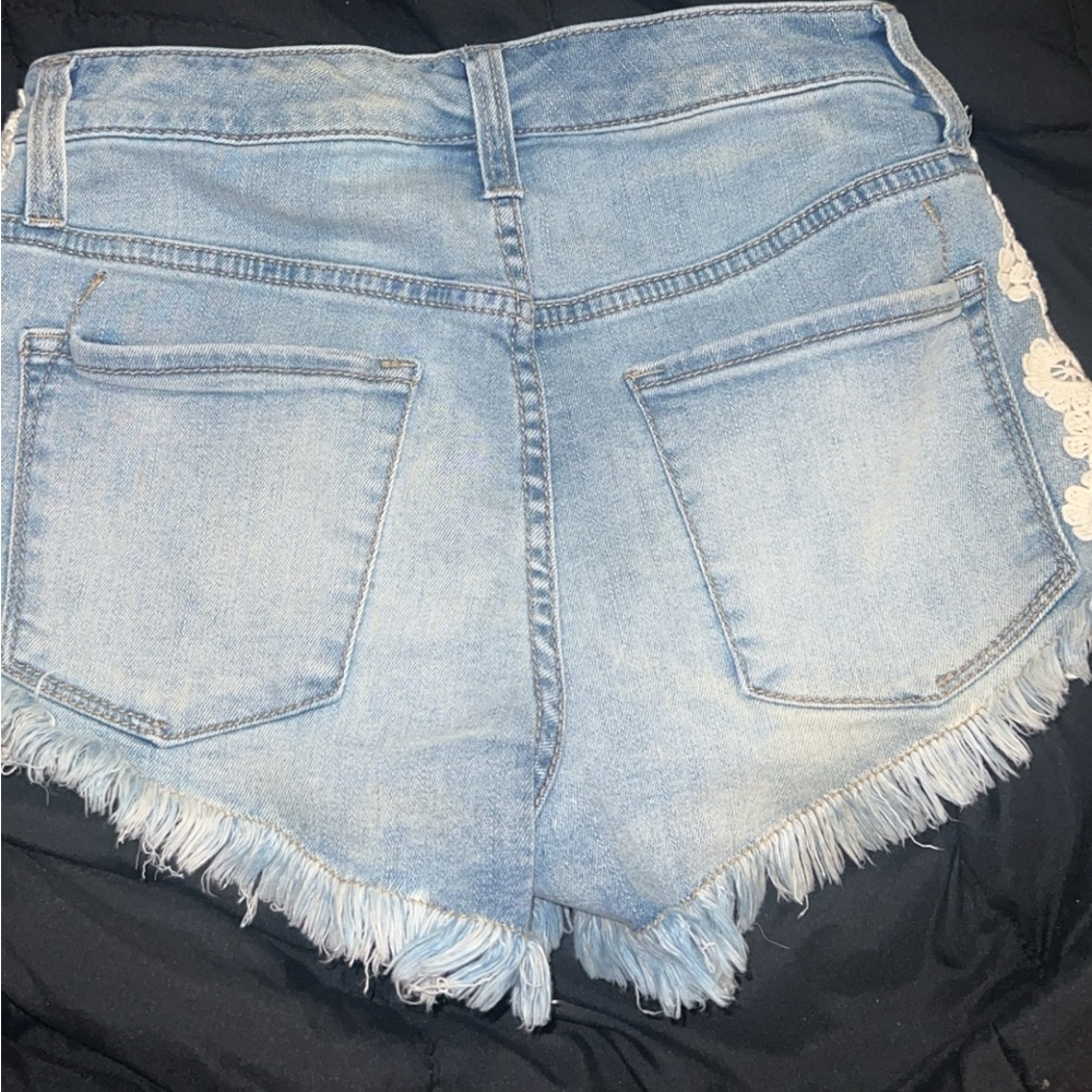 Mossimo demim High Rise Shorts - Picture 2 of 3